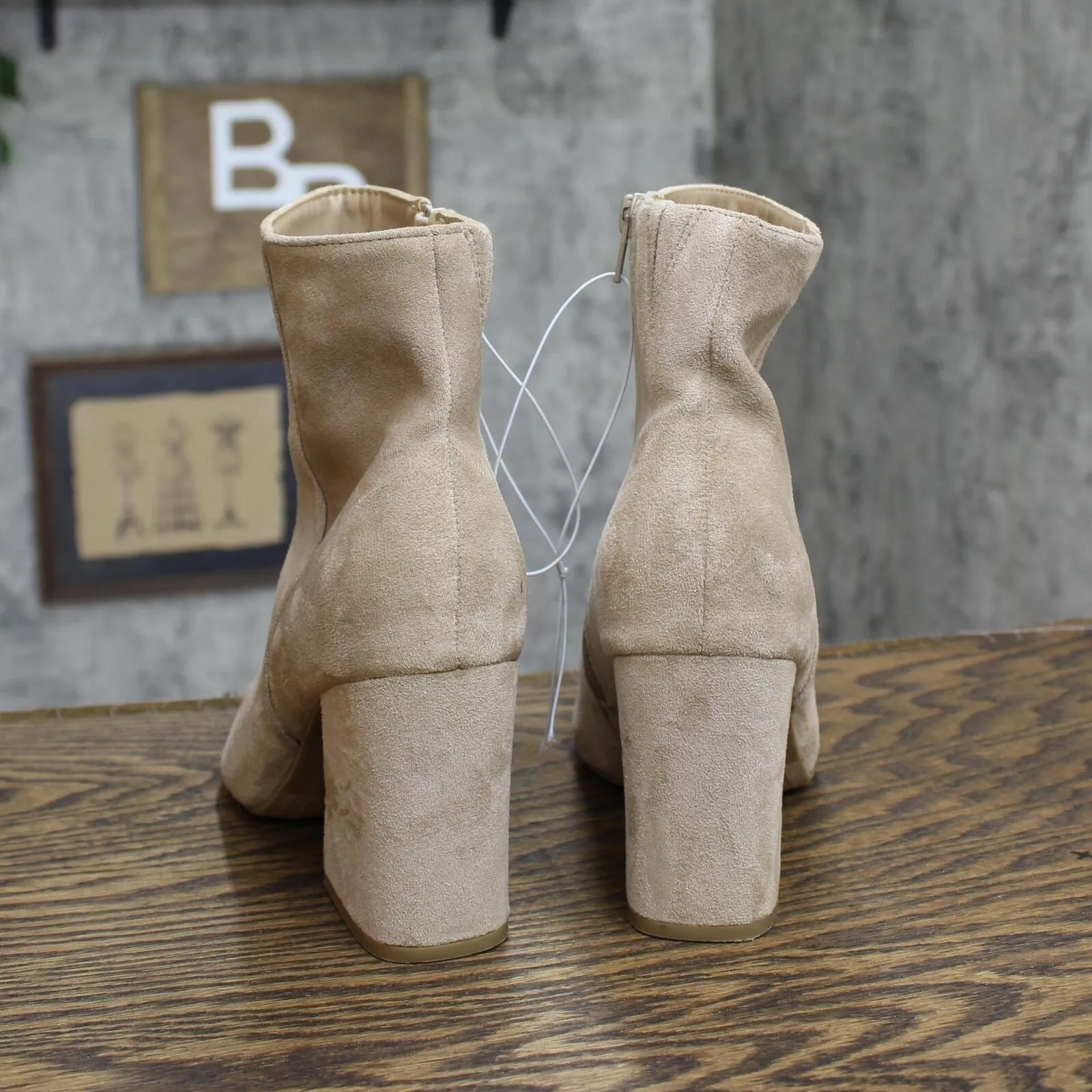 A New Day Women's Cullen Ankle Boots 88400977 Taupe Brown 8.5M