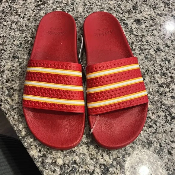 Adidas Adilette Slides Sandals Shoes new GX9899 Made in Italy Mens Size 11