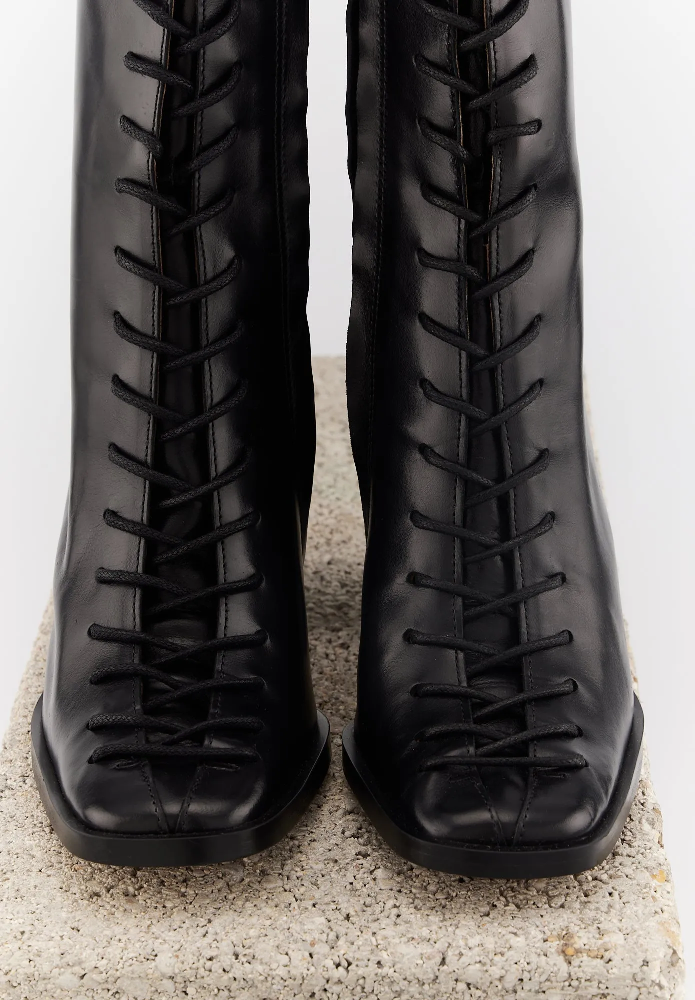 Ariel-Cuir Noir