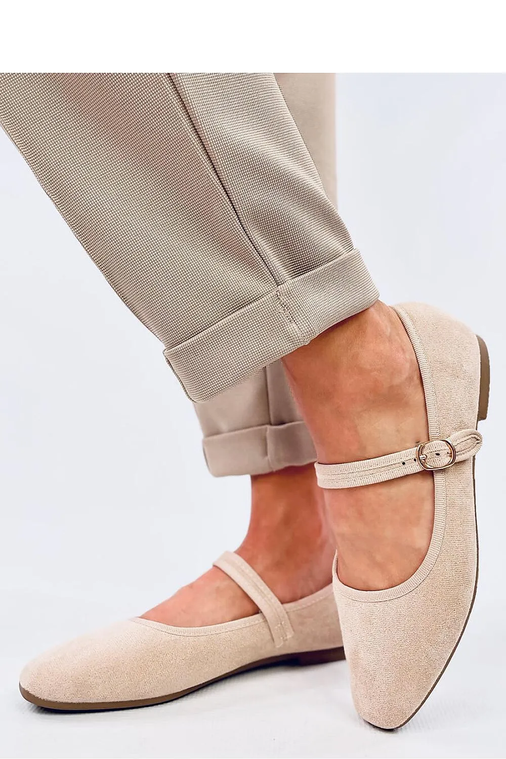 Ballet flats