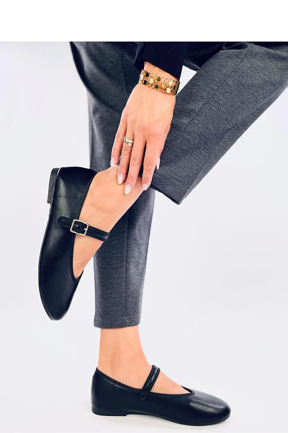 Ballet flats