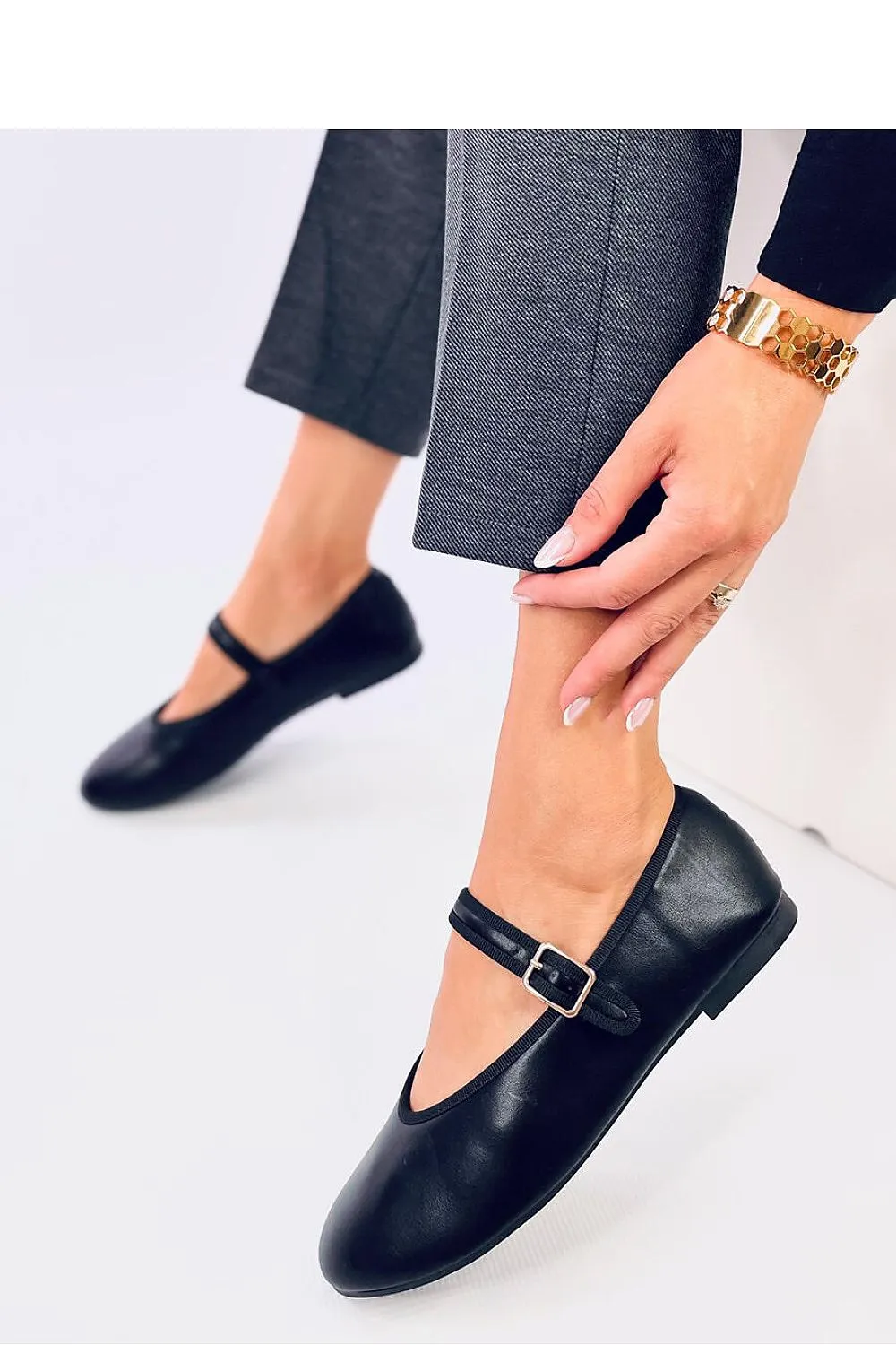 Ballet flats