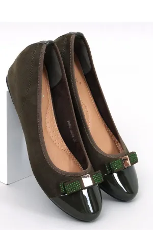 Ballet flats