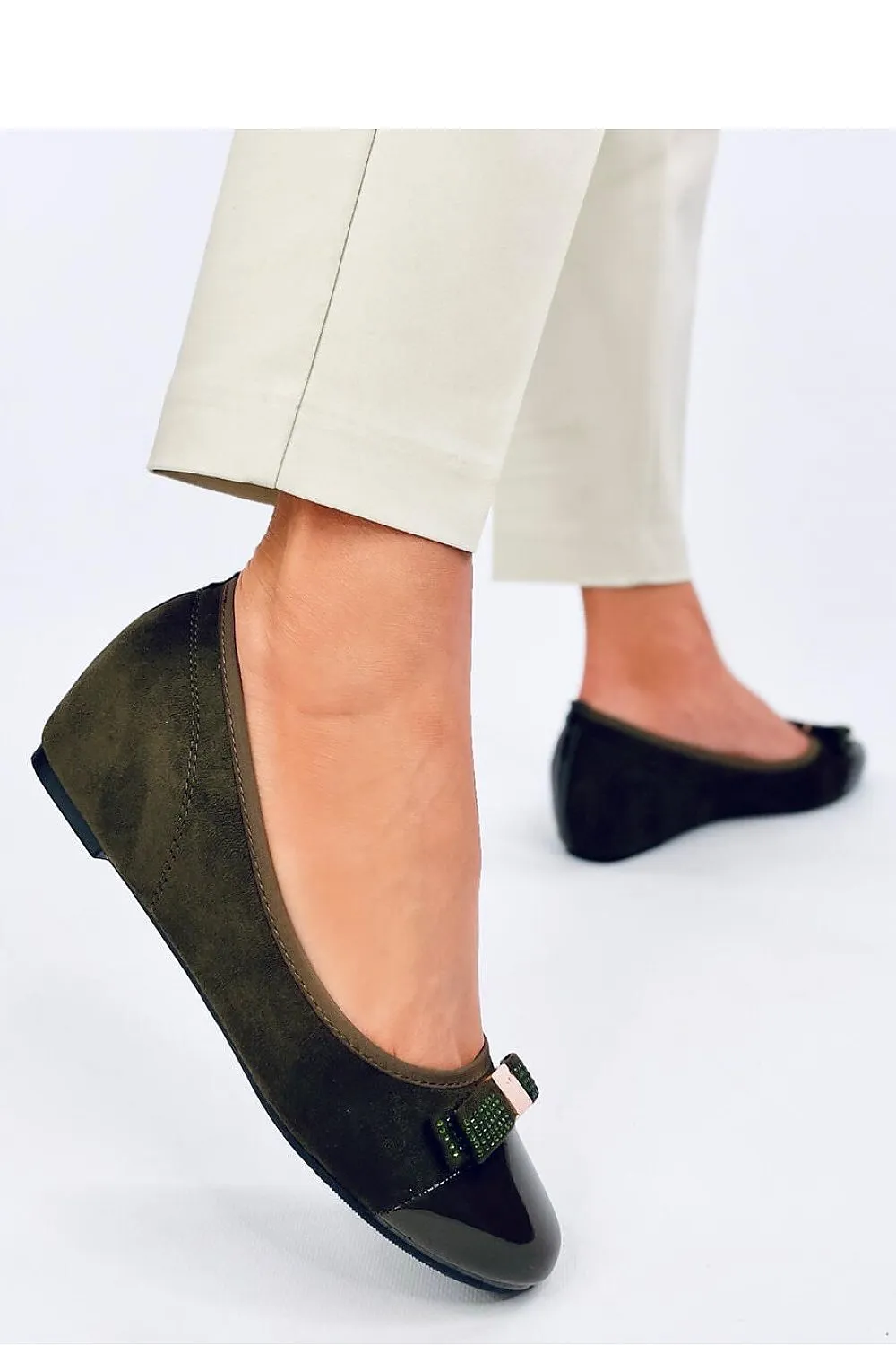 Ballet flats