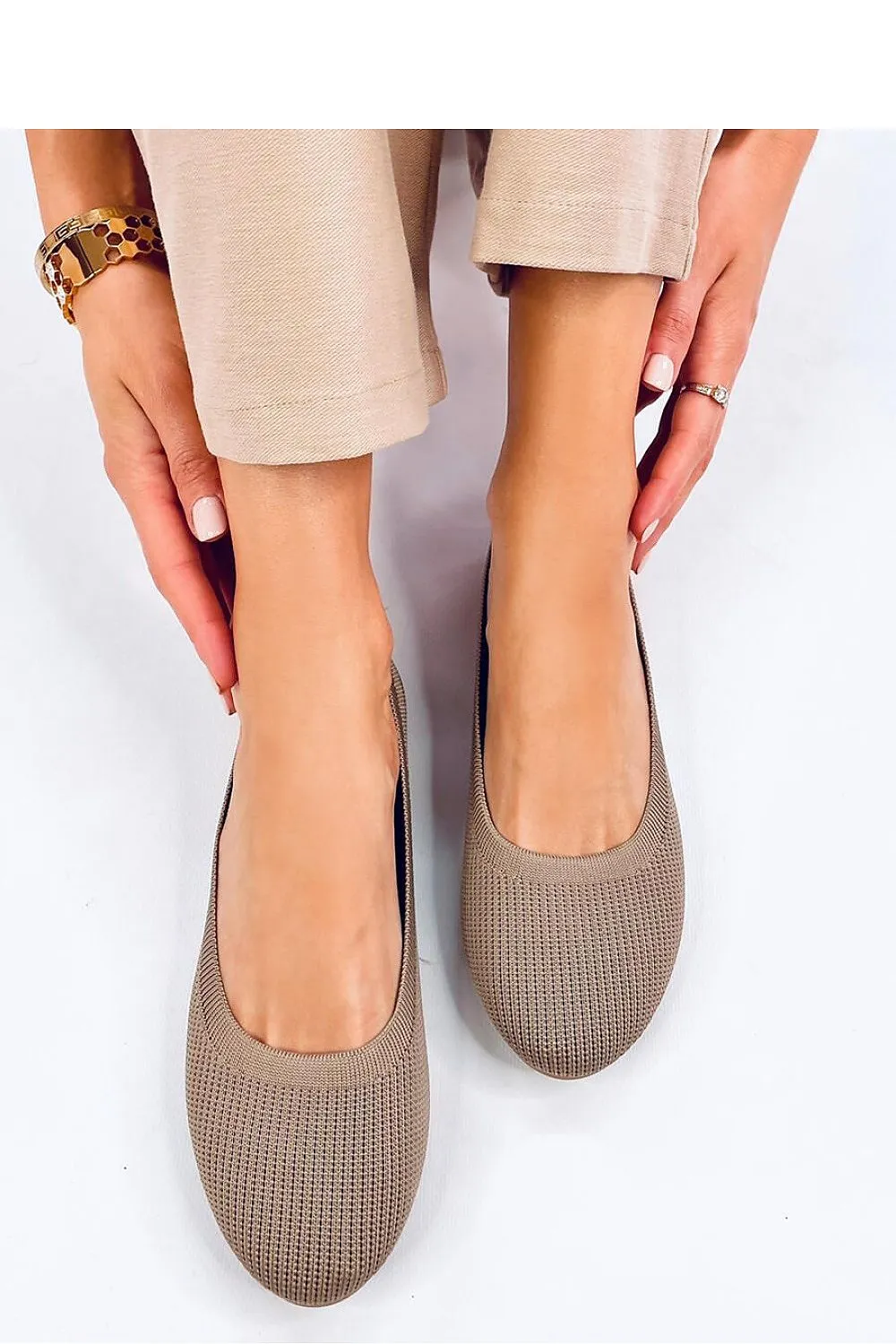 Ballet flats