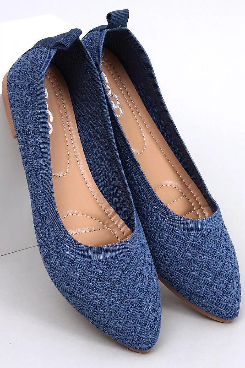 Ballet flats