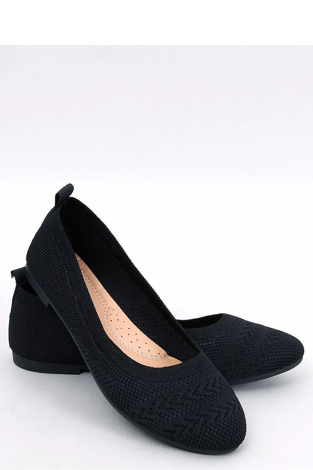 Ballet flats