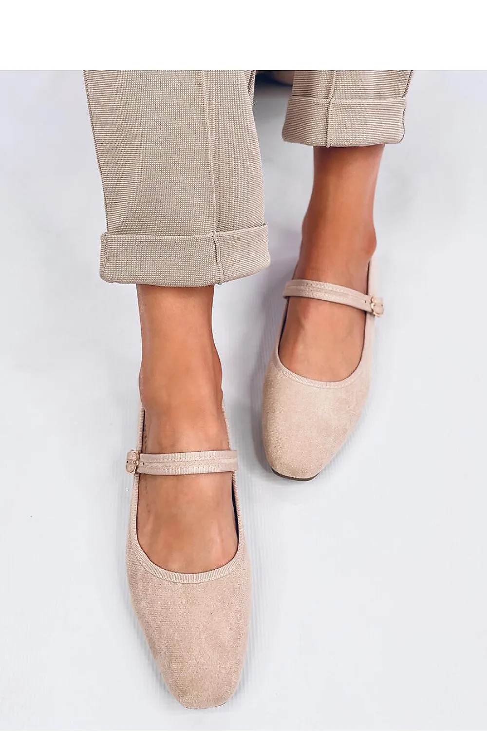 Ballet flats