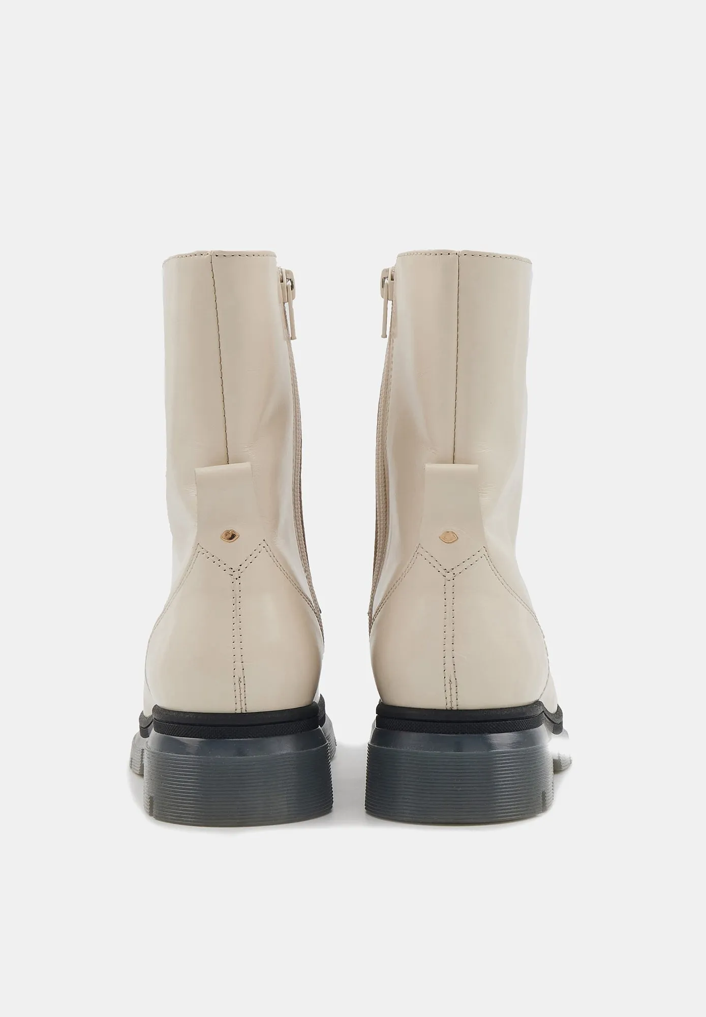 Beth-Cuir Beige