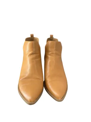 Boots Ankle Flats By Universal Thread In Brown, Size: 10