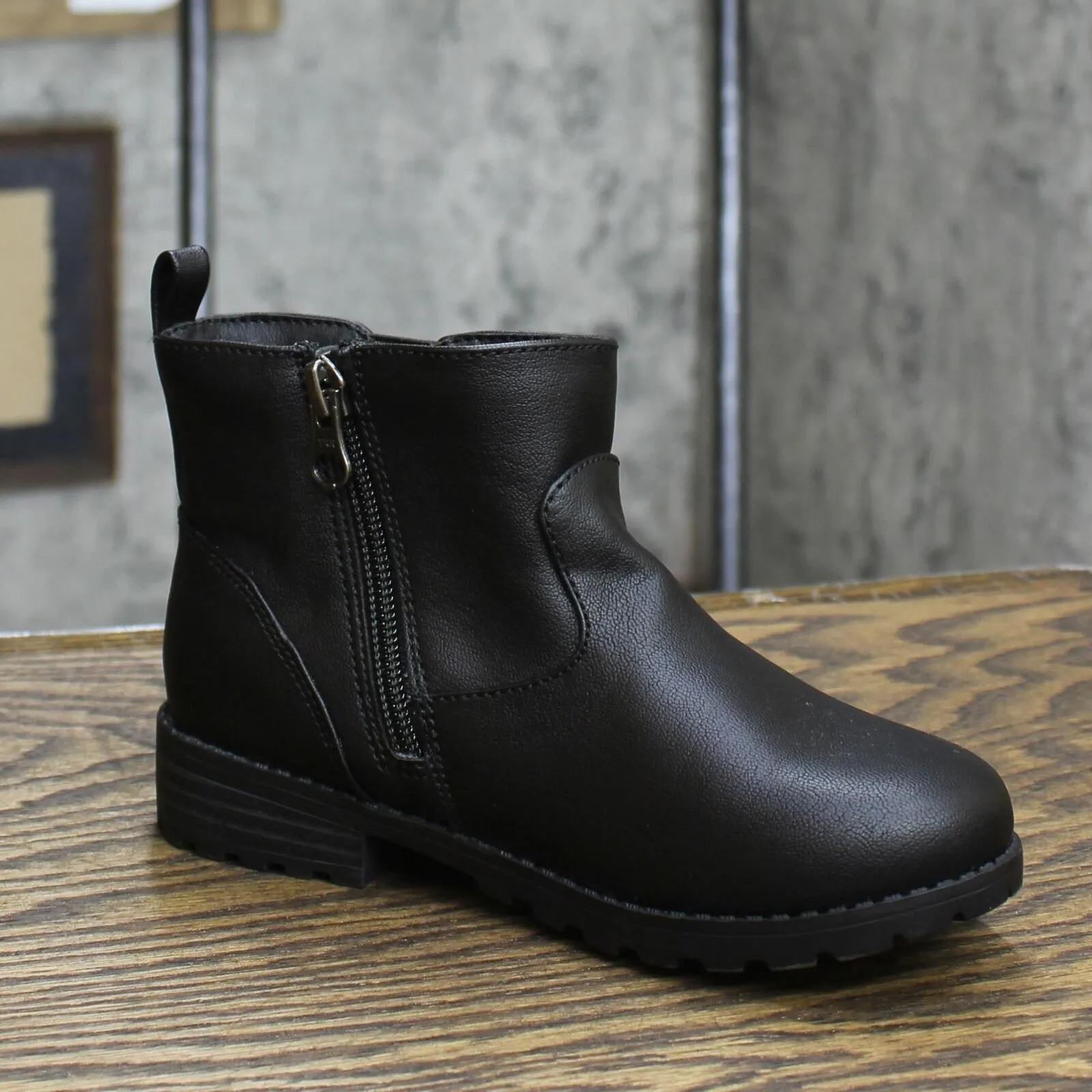 Cat & Jack Toddler Girls' Gitta Zipper Slip-On Moto Boots Black 11