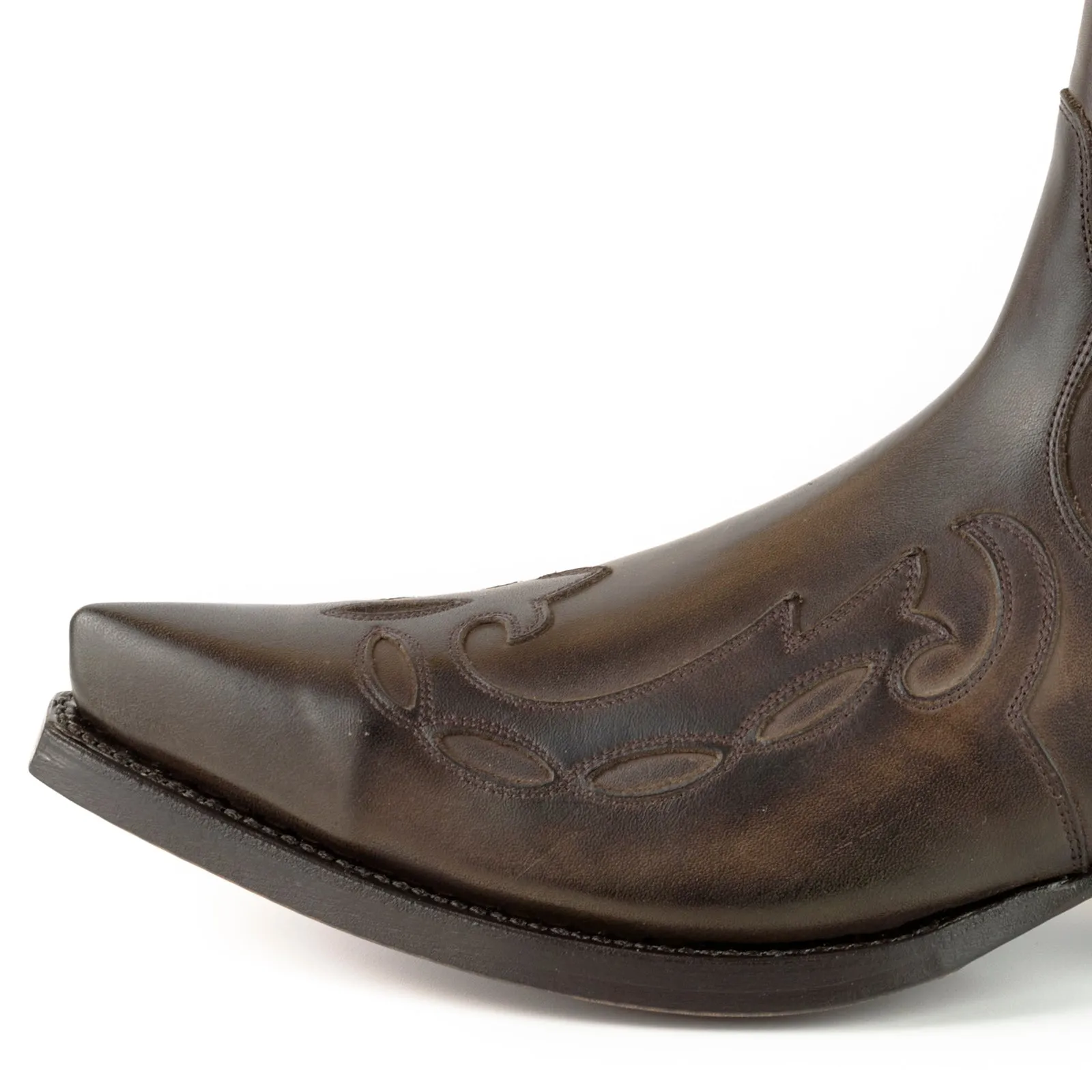 Cowboy Boots or Ankle Boots for Women and Men Handcrafted Dark Brown Leather Urban 1931