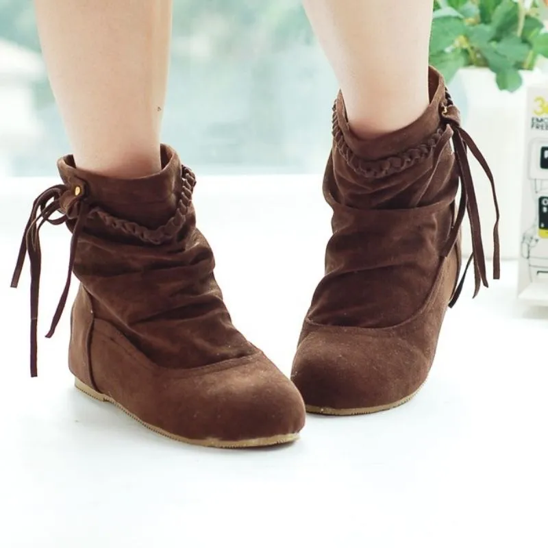 Customized Tassel Flat Inner Heightening Ankle Boots