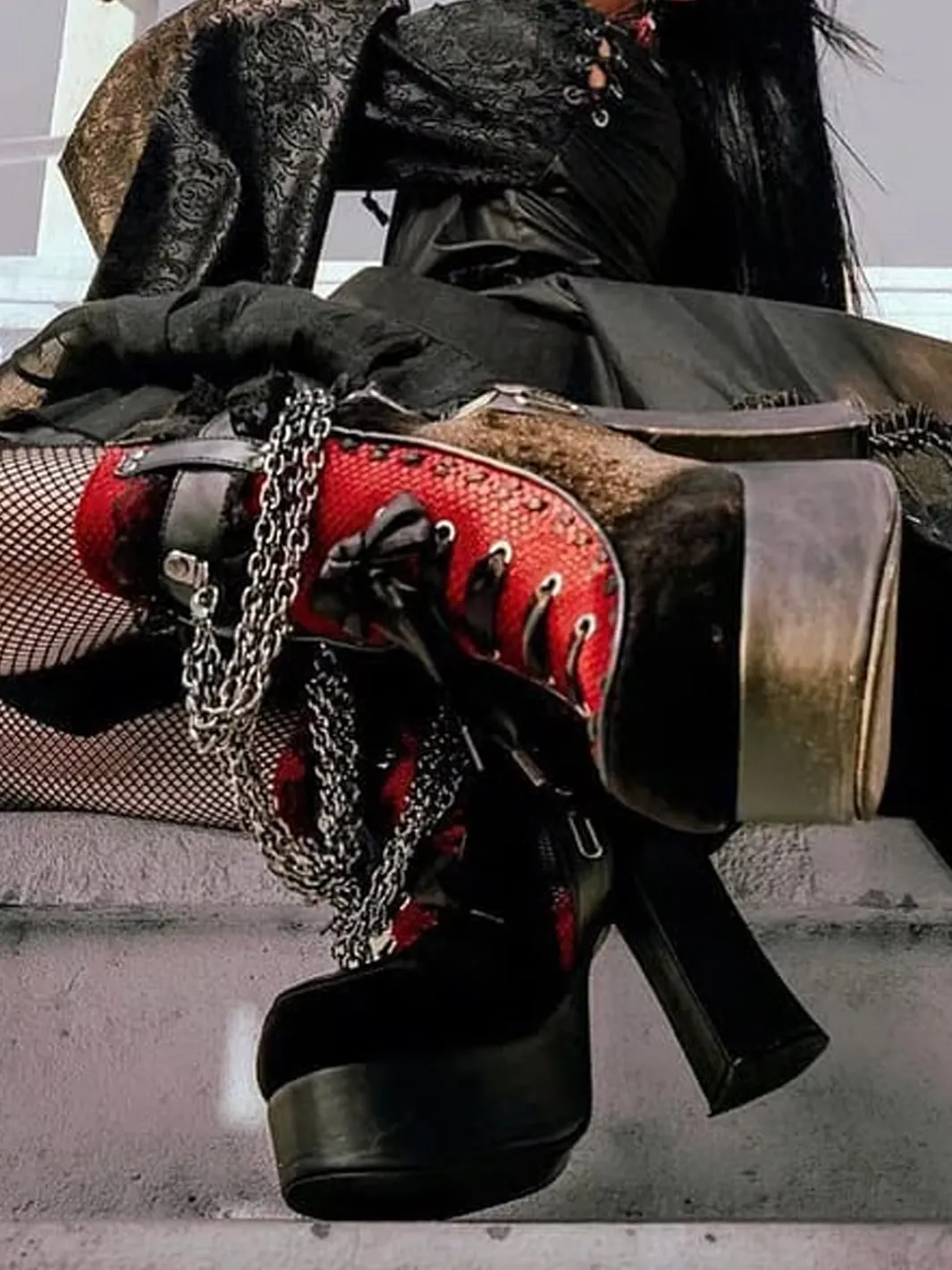 DEMONIA CHARADE-110 - BLACK & RED ✰ PRE ORDER ✰