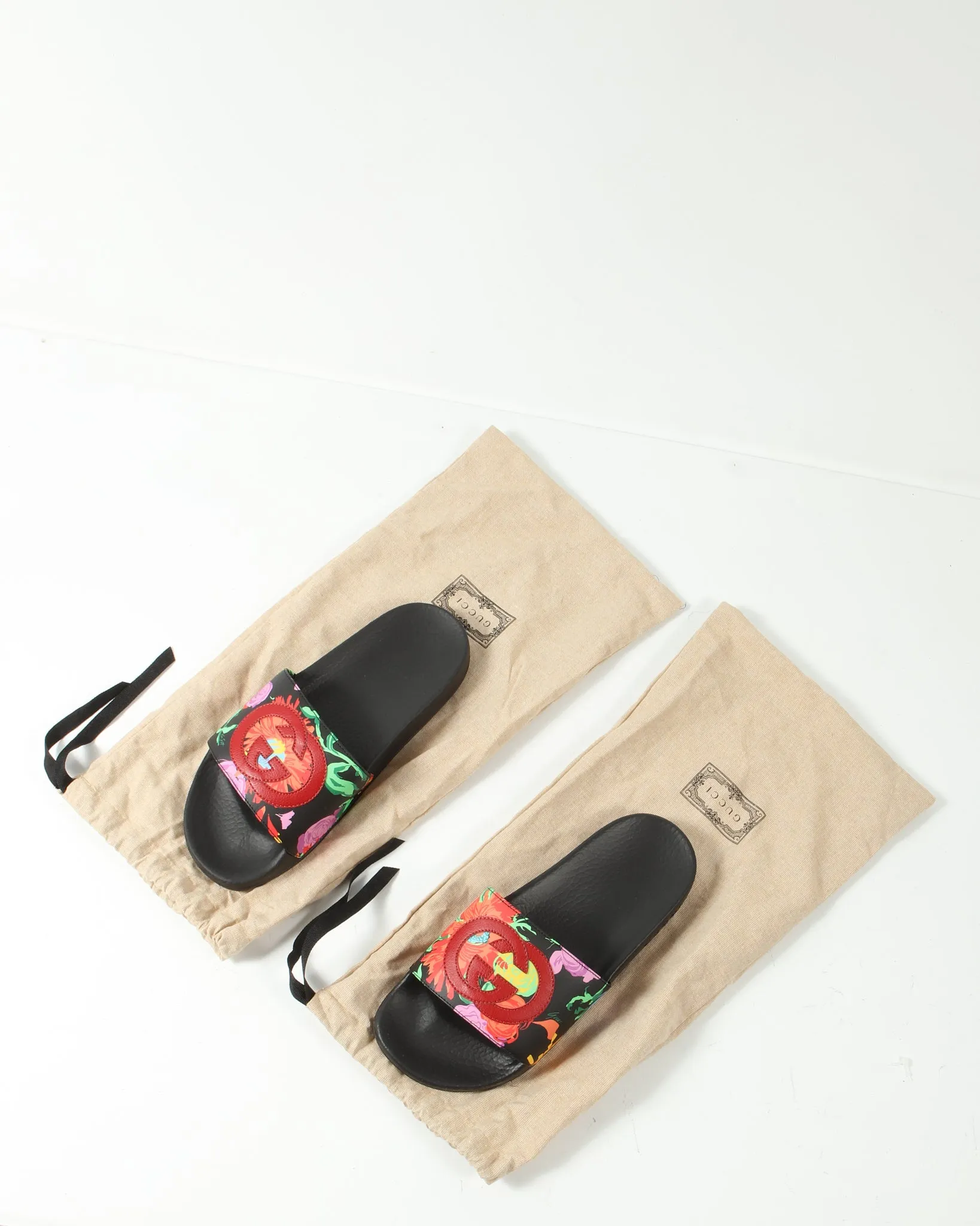 Gucci Floral Ken Scott Interlocking GG Rubber Slide Sandals - 7