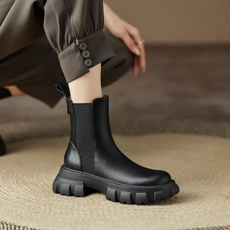 Hindy Black Platform Chelsea Boots