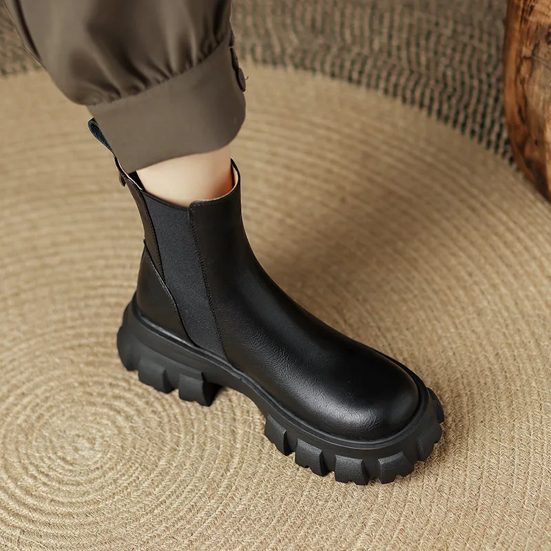 Hindy Black Platform Chelsea Boots