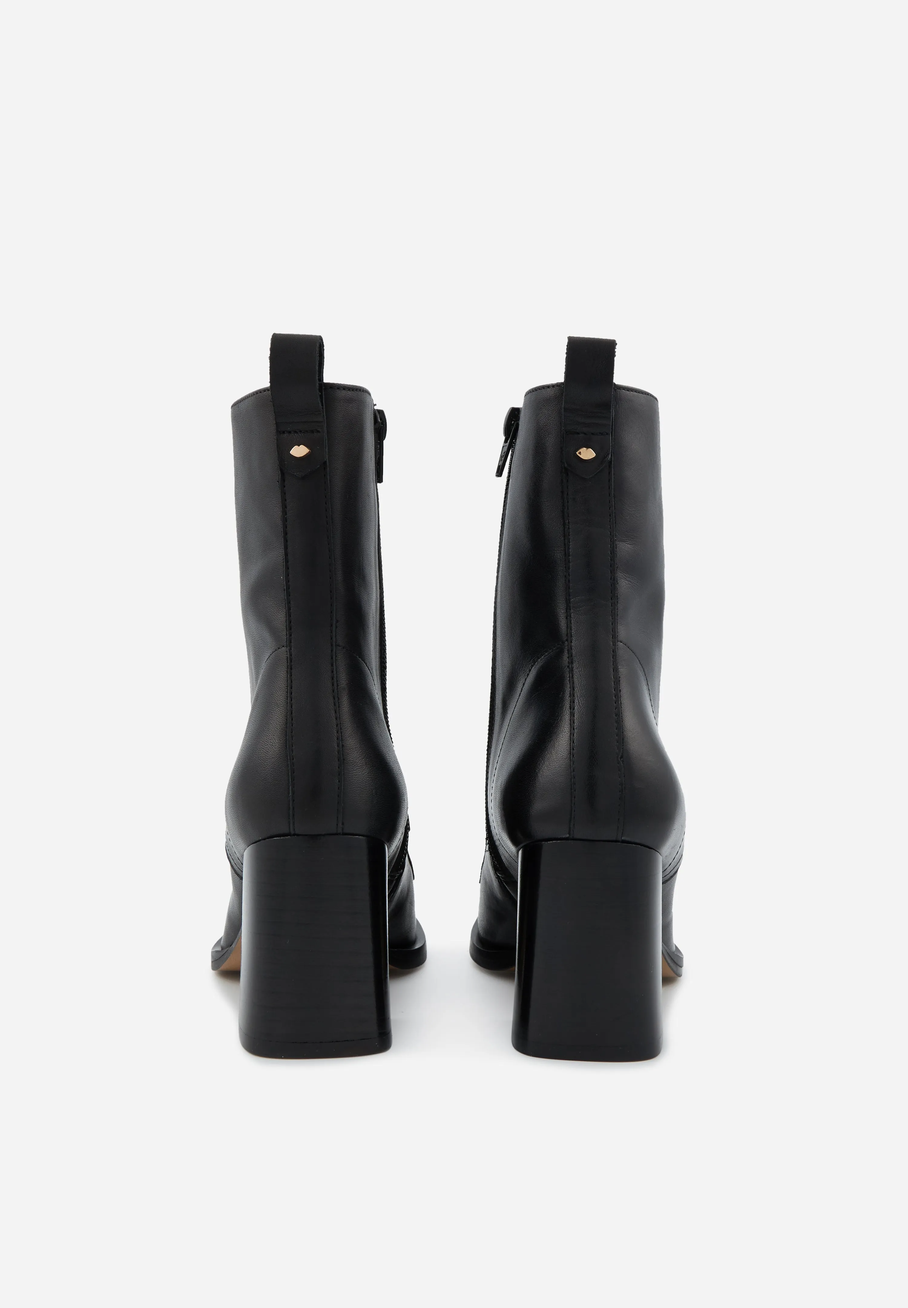 Joss-Cuir Noir
