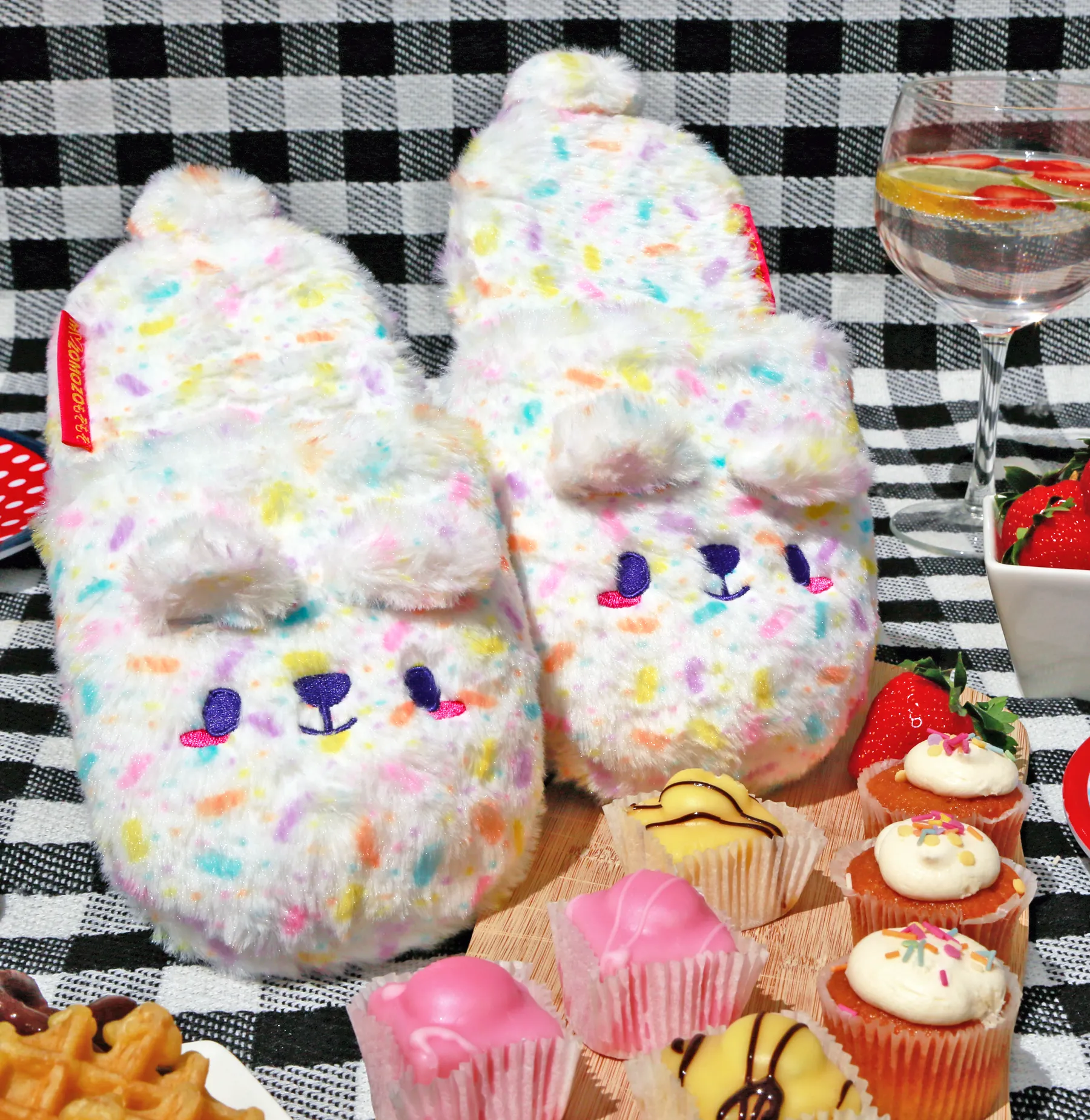 Kappukeki-kuma plush slippers •ᴥ• ふわふわクマ ✦EXTREMELY RARE✦