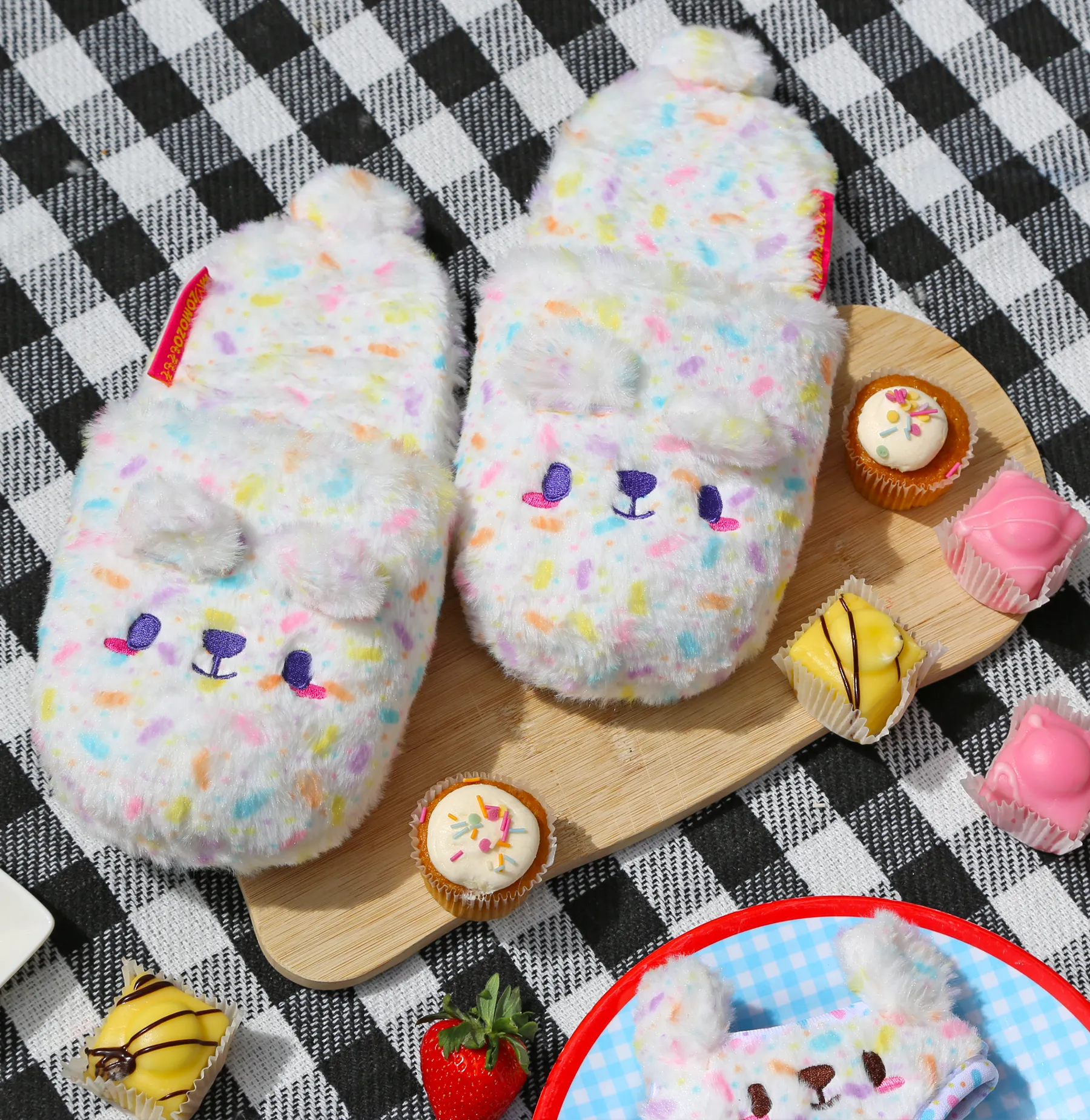 Kappukeki-kuma plush slippers •ᴥ• ふわふわクマ ✦EXTREMELY RARE✦