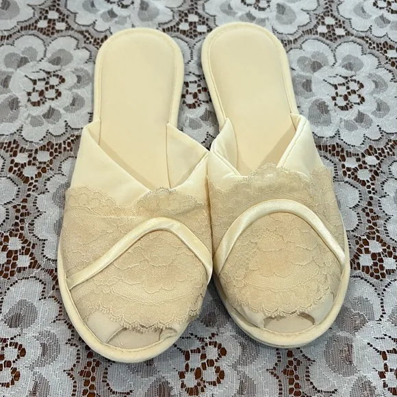 Madye’s Vintage Glamour Slippers