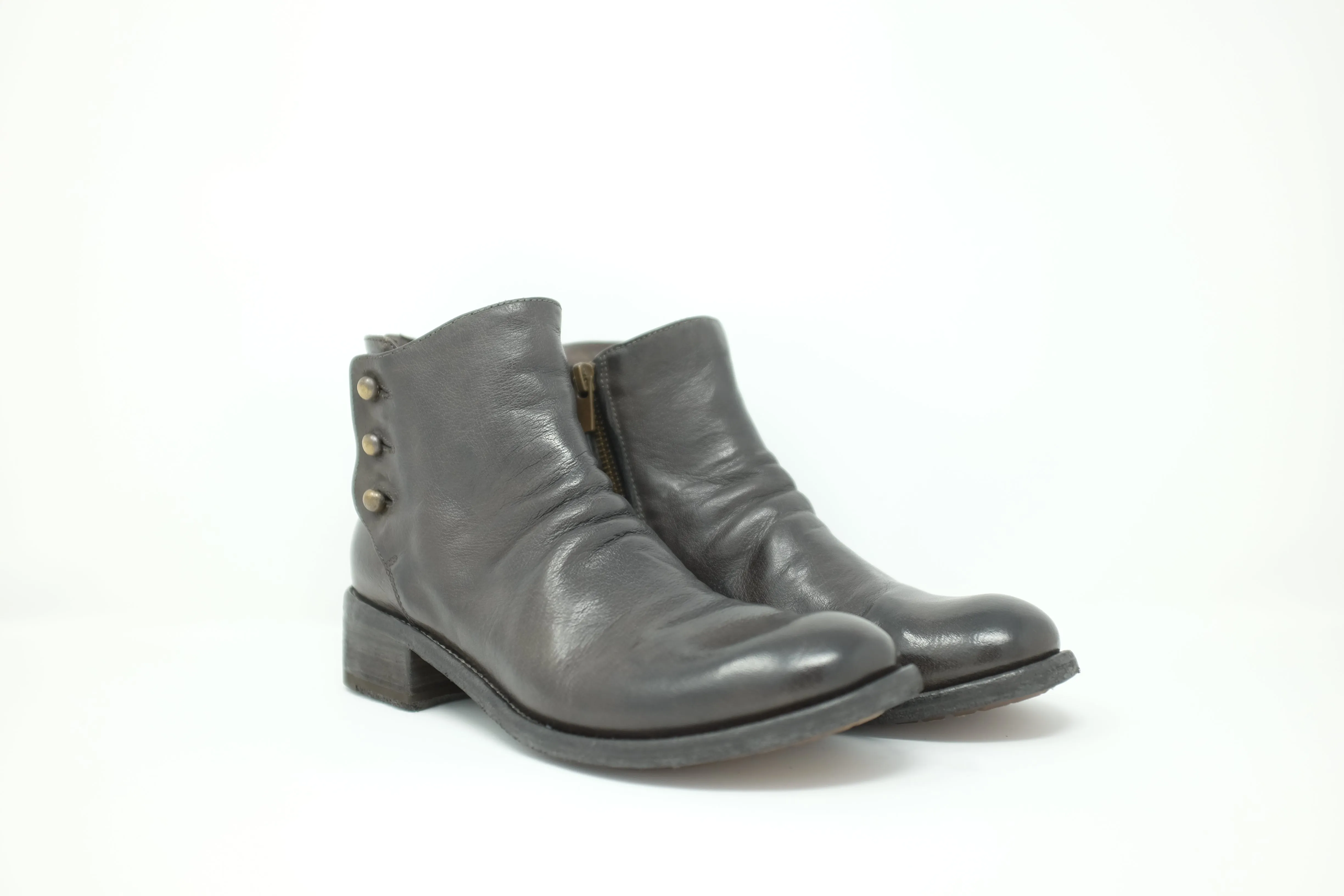Officine Creative (woman):  Lison Boot (magnete)