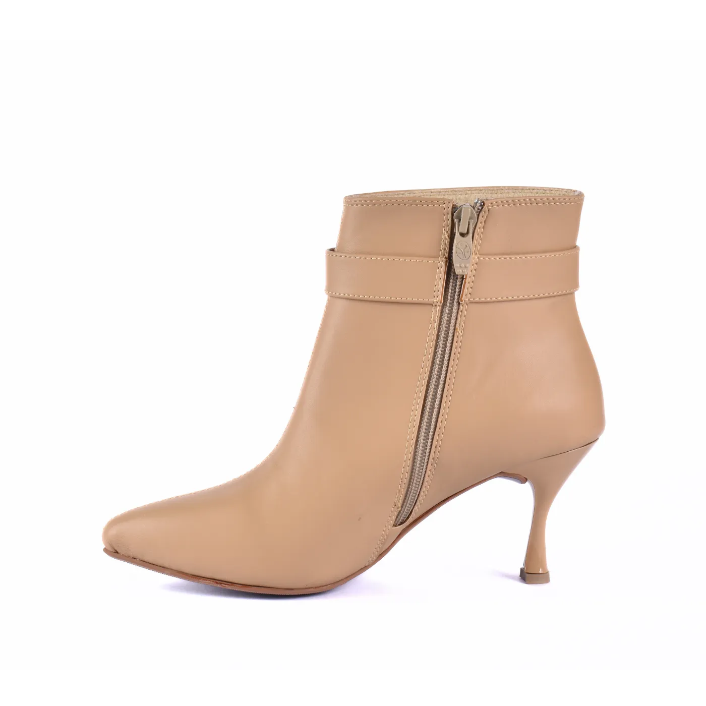 Pointed Heel Leather Ankle Boots With Details