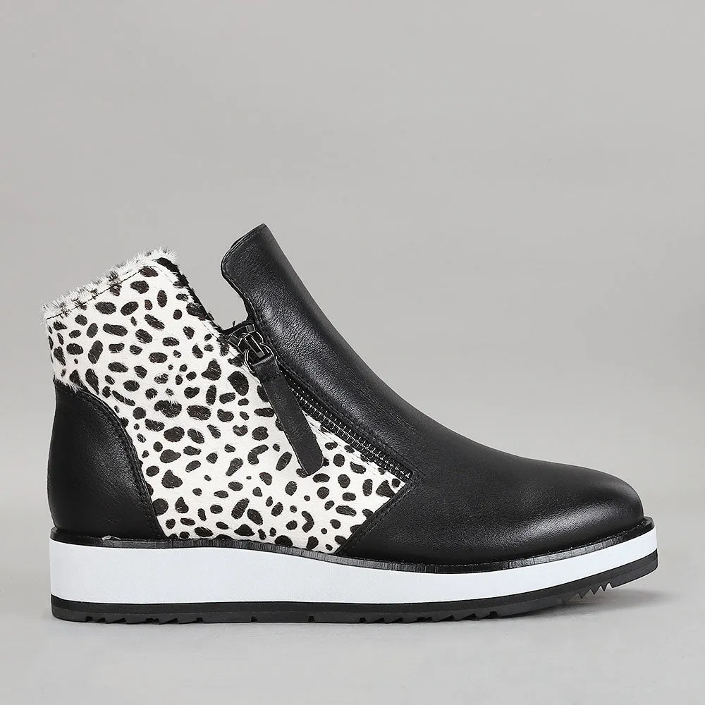 Storm - Black / Snow Pony