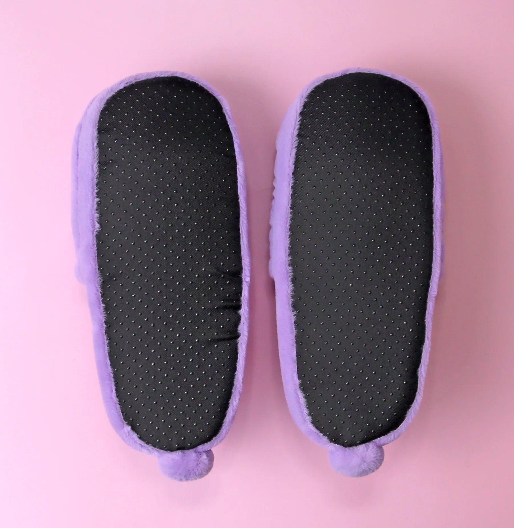 Taro-kuma plush slippers •ᴥ• ふわふわクマ ✦RARE✦