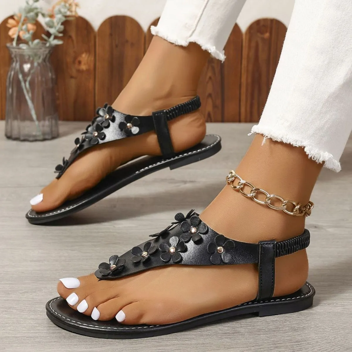 Toe Post Flats Sandals