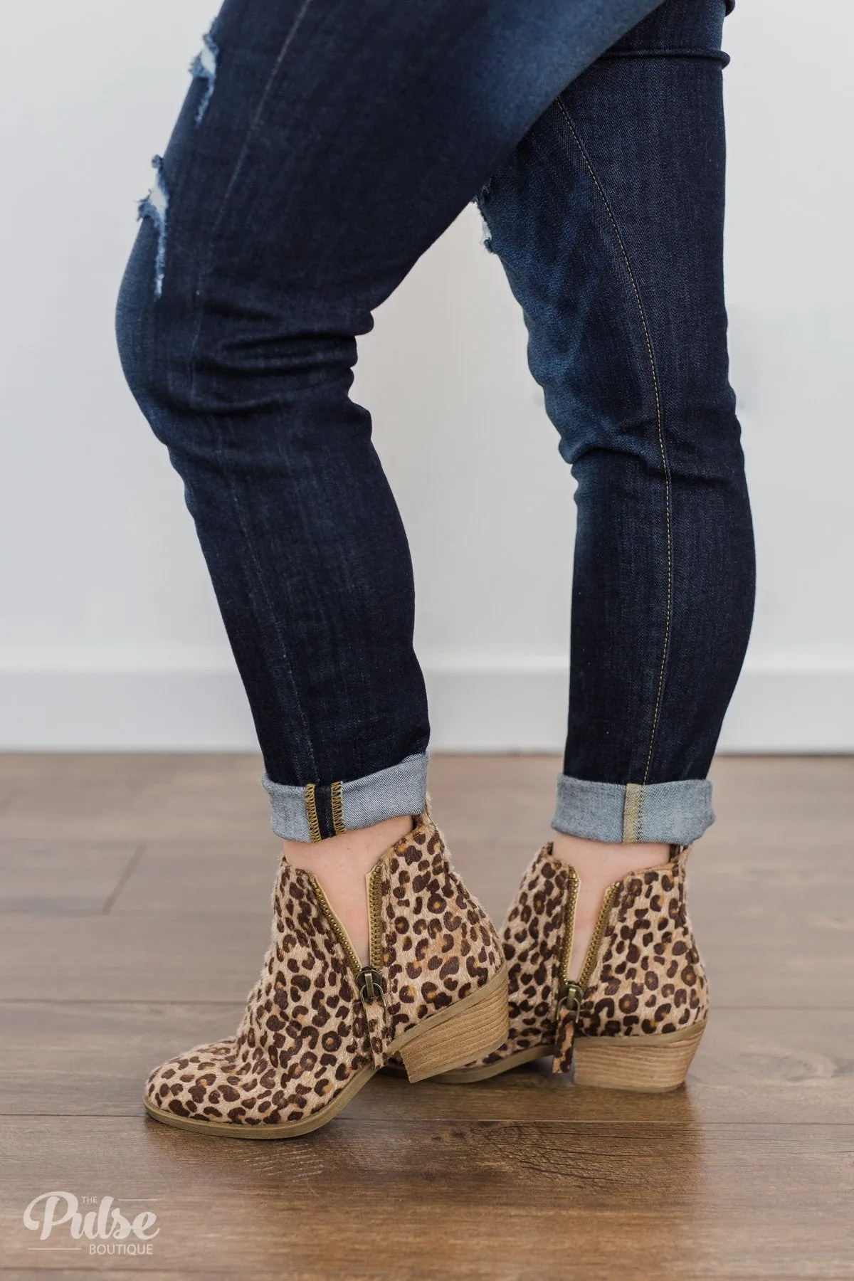 Very G Twinkle Booties- Leopard