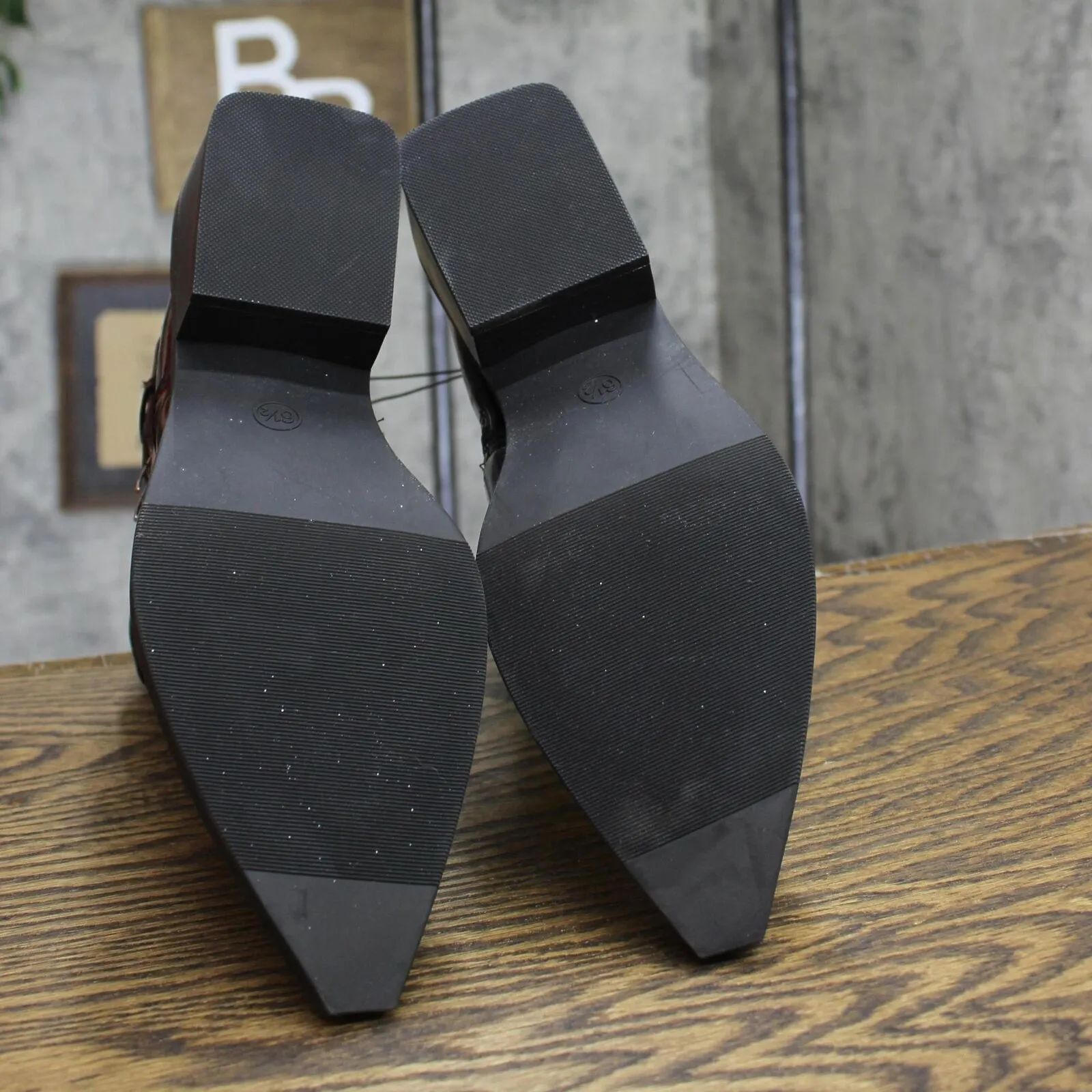 Wild Fable Giovanna Buckle Western Ankle Boots Memory Foam Insole Black 6.5M