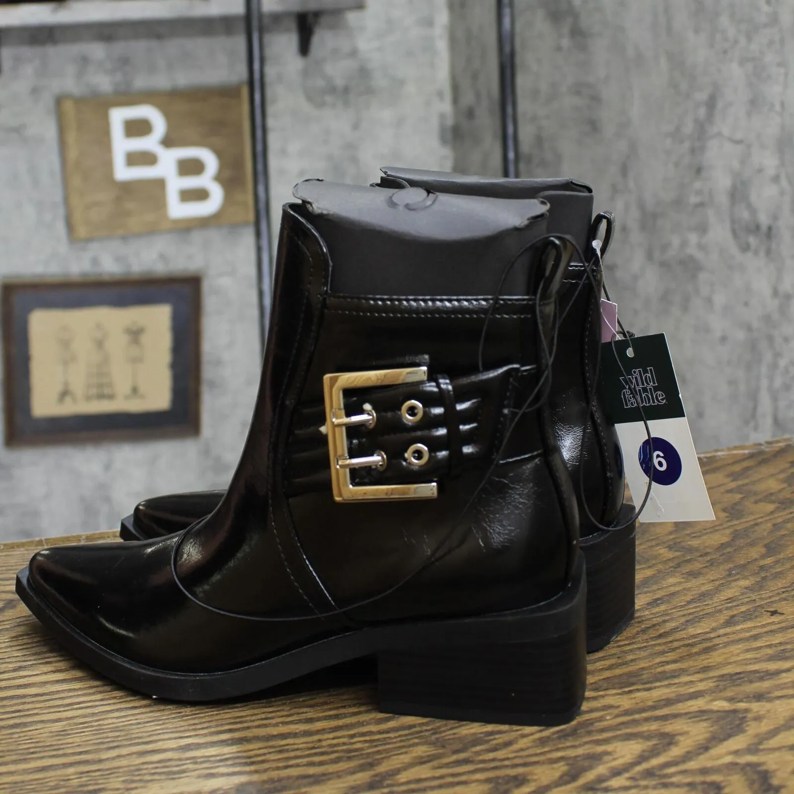 Wild Fable Giovanna Buckle Western Ankle Boots with Memory Foam Insole Black 6M